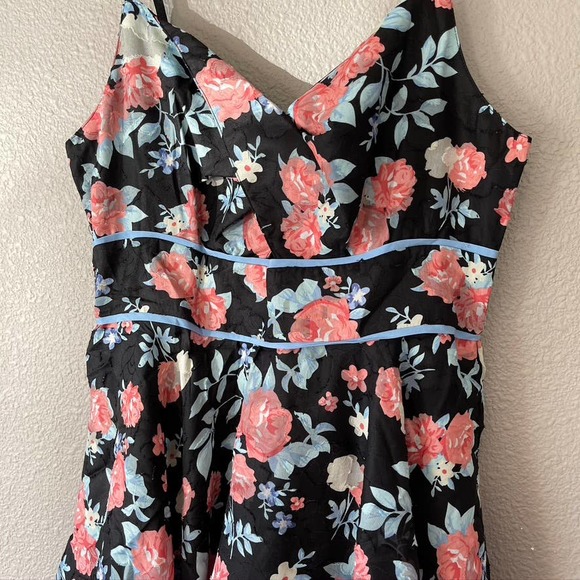 Foxiedox Darlene Ruffle Tiered Floral Print Keyhole Bodice Maxi Formal Dress Lrg - Picture 8 of 12